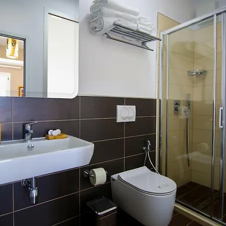 Vila Kristi Dhërmi